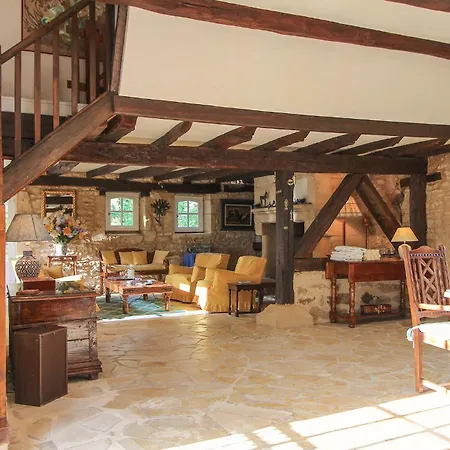 Charmante Maison Avec Piscine Fleurac